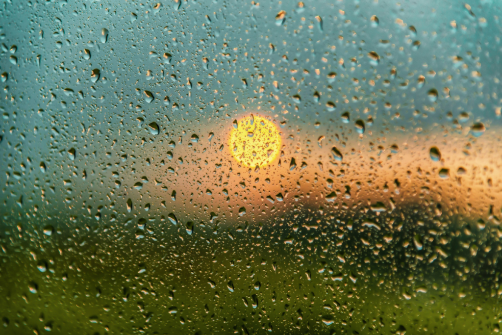 uk-weather-swings-from-drought-to-deluge-as-“climate-whiplash”-bites